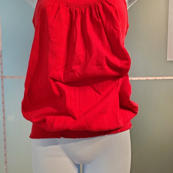 Small Red Tank Top, Thick Sexy Back Strap w/ Knot, Stretchy, Lightly Used, Comfy - Picture 3 of 11